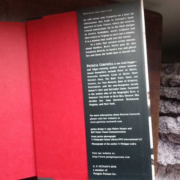 * 2/$10 *  Black Notice by Patricia Cornwell - Picture 3 of 3